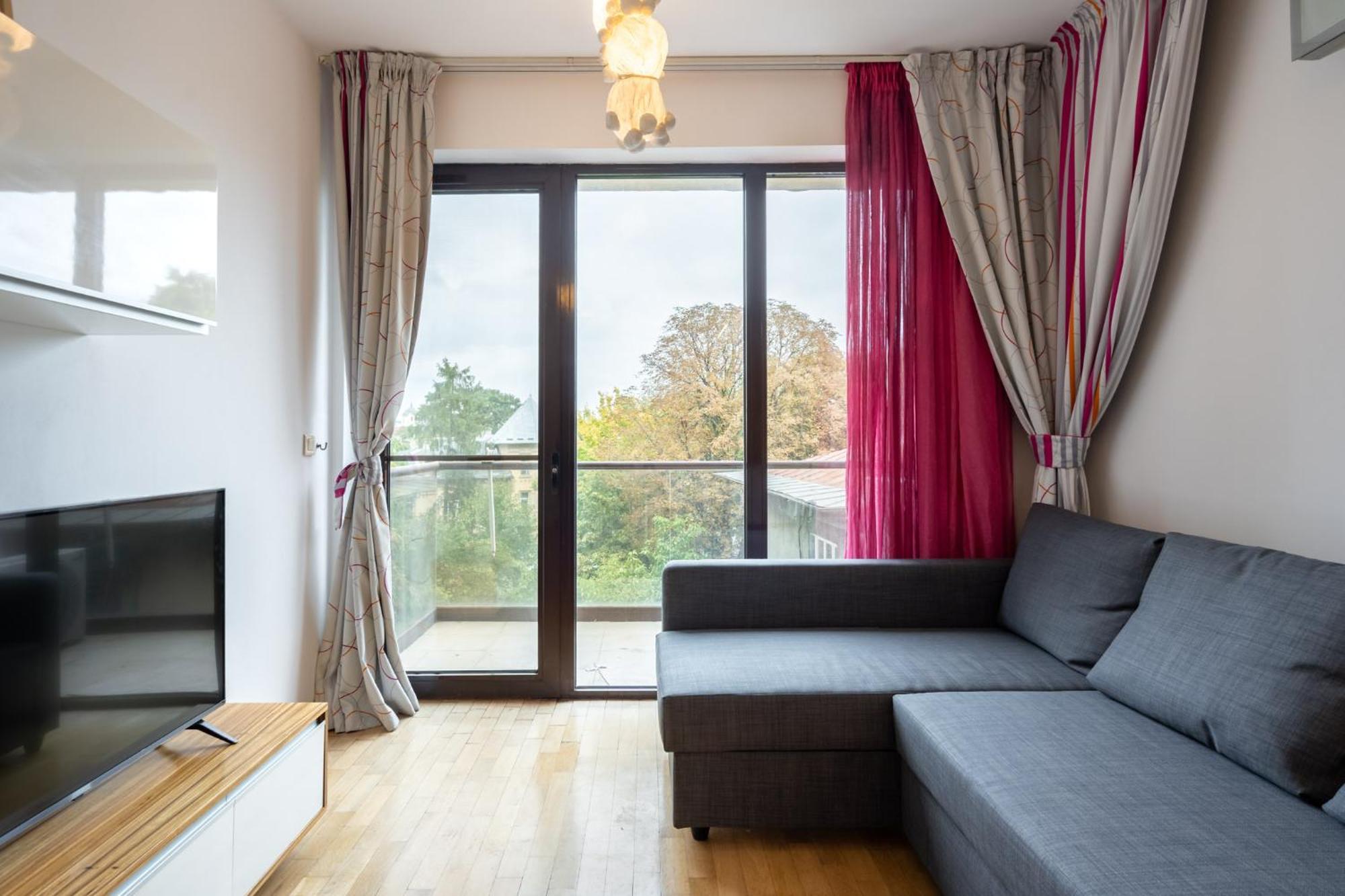 Lazynest - Modern Apartment With Parking & Balcony Бухарест Экстерьер фото